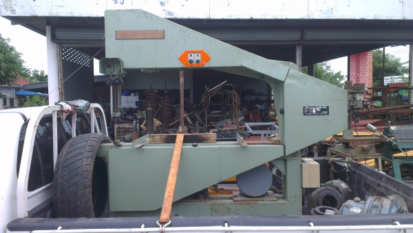 Sell> ขายเครื่องเลื่อยไม้ / โฟม ของญี่ปุ่น ยี่ห้อ Chuo Seiki Kogyo JAPAN เครื่องเก่าเก็บ สภาพสวยๆครับ