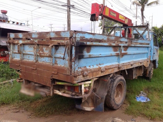 ขายรถหกล้อติดเครน ISUZU NKR เครื่อง 110 แรง เกียร์ยาว เครน Tanado 2.5 ตัน