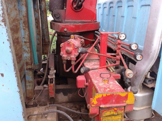 ขายรถหกล้อติดเครน ISUZU NKR เครื่อง 110 แรง เกียร์ยาว เครน Tanado 2.5 ตัน