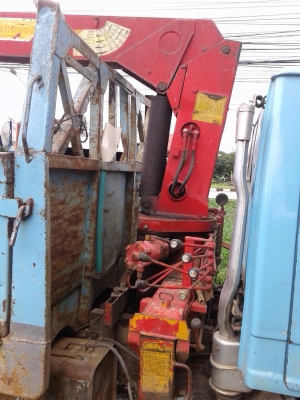 ขายรถหกล้อติดเครน ISUZU NKR เครื่อง 110 แรง เกียร์ยาว เครน Tanado 2.5 ตัน