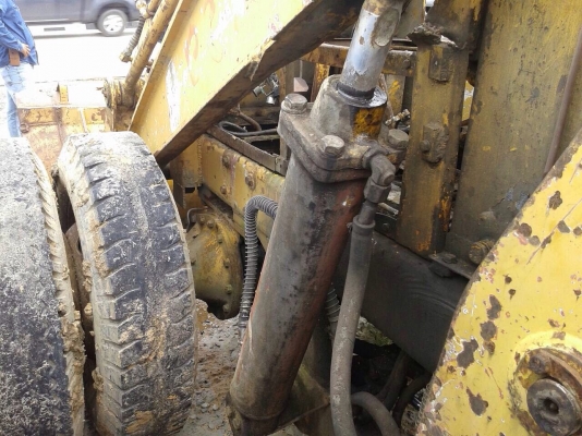 ขายรถตักล้อยาง SD20 - 204 สภาพเดิมๆ ตามรุ่น เอกสารสัญญาซื้อขาย