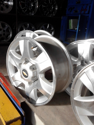 แม๊ก เชฟโรเร็ต ISUZU ขนาด 6 รู ขอบ 16 ขายเป็นชุด 4 วง TEL.081-427-3941 แม๊ก เชฟโรเร็ต ISUZU ขนาด 6 รู ขอบ 16 ขายเป็นชุด 4 วง TEL.081-427-3941