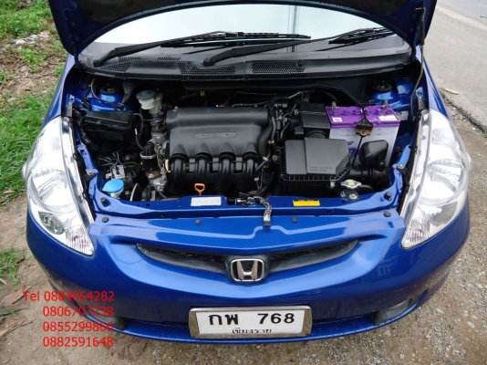 ขาย Honda jazz เกียร์ออโต้ airbag + abs ราคา 225,000 บาท ฟรีดาวน์ ++++++++