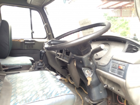 มาอีกแล้วครับรถถูกสภาพดี/นิสันยูดีปี99 มาอีกแล้วครับรถถูกสภาพดี/นิสันยูดีปี99