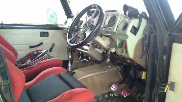 ขาย ซูซูกิคาริเบี้ยนสีลายพรางแต่งเต็ม ขาย ซูซูกิคาริเบี้ยนสีลายพรางแต่งเต็ม