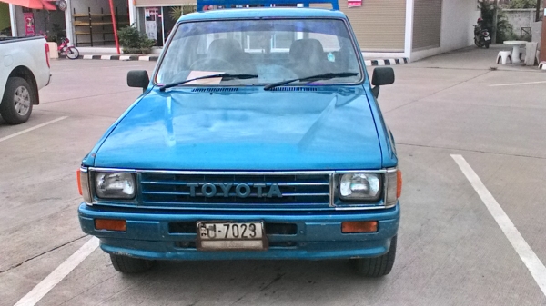 Toyota hilux hero single โตโยต้าฮีโร่ หัวเดียว ช่วงยาว ปี 2531