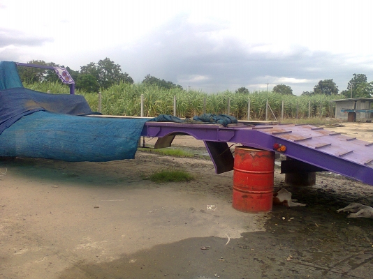 หางบรรทุกรถแบคโฮ ติด 12 ล้อ สภาพเหมือนใหม่