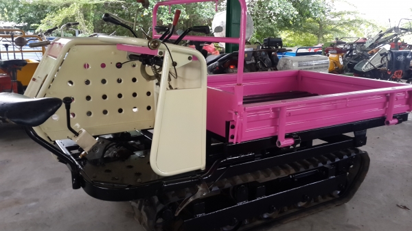 รถบรรทุกการเกษตรและก่อสร้าง