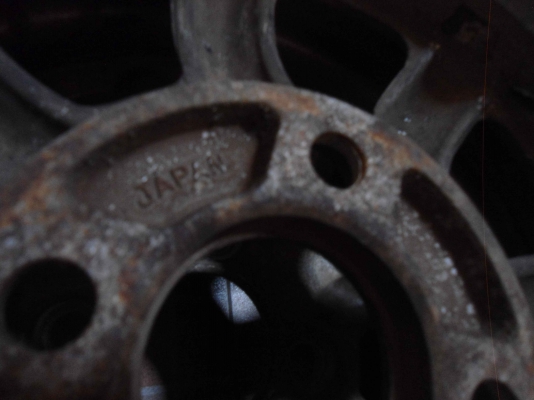 (ราคาพร้อมส่งทั่วไทยครับผม)ขายแม็ก กล้วย comp - japan ขอบ 13 กว้าง 5.5 ขนาด 4 รู 114 ผิวบางๆ แห้งๆ (ราคาพร้อมส่งทั่วไทยครับผม)ขายแม็ก กล้วย comp - japan ขอบ 13 กว้าง 5.5 ขนาด 4 รู 114 ผิวบางๆ แห้งๆ