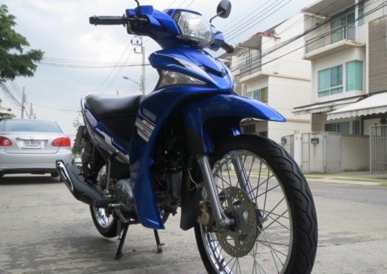 2014 Yamaha Spark 115i  หัวฉีด  สตาร์ทมือ เดิมดีไม่มีบิวด์ เพียง 27,900 บาทเท่านั้น