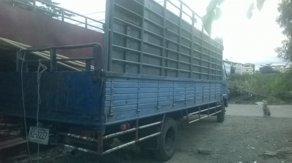 ขาย6ล้ออีซูซุ   ISUZU โทร 0948379500 หรือ0815711261