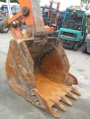 ขายรถแม็คโคร HITACHI   EX 200 - 2