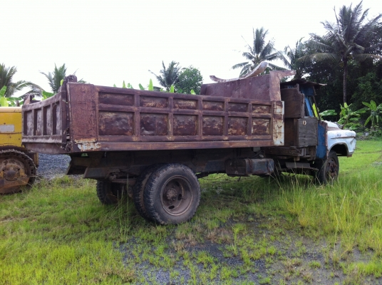 ขายรถ 6 ล้อ 10 ล้อ หน้ายาว หน้าตัด จำนวน 7 คัน ISUZU รถสะภาพเดิมขายเหมา หรือ แยกคันก็ได้ ราคาย้อมๆสนใจจองด่วน