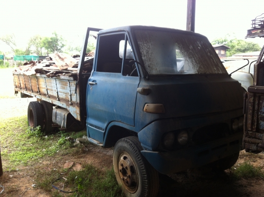 ขายรถ 6 ล้อ 10 ล้อ หน้ายาว หน้าตัด จำนวน 7 คัน ISUZU รถสะภาพเดิมขายเหมา หรือ แยกคันก็ได้ ราคาย้อมๆสนใจจองด่วน