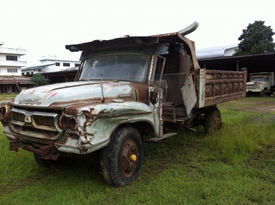 ขายรถ 6 ล้อ 10 ล้อ หน้ายาว หน้าตัด จำนวน 7 คัน ISUZU รถสะภาพเดิมขายเหมา หรือ แยกคันก็ได้ ราคาย้อมๆสนใจจองด่วน