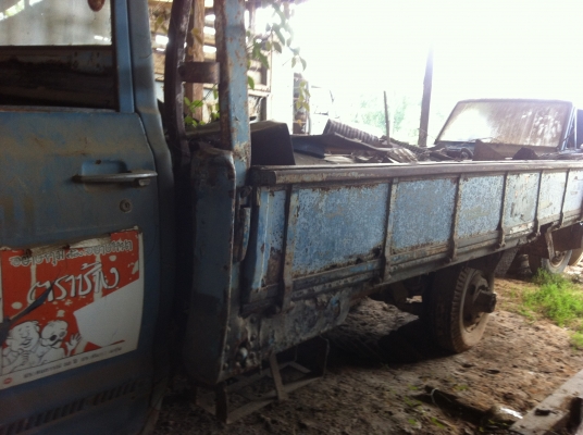 ขายรถ 6 ล้อ 10 ล้อ หน้ายาว หน้าตัด จำนวน 7 คัน ISUZU รถสะภาพเดิมขายเหมา หรือ แยกคันก็ได้ ราคาย้อมๆสนใจจองด่วน