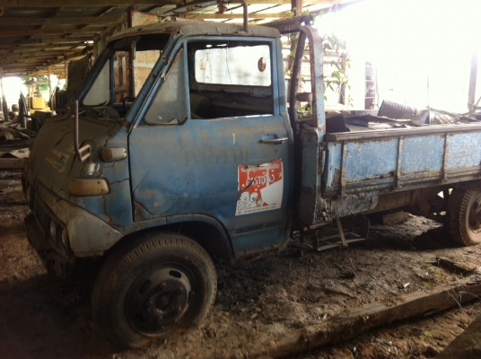 ขายรถ 6 ล้อ 10 ล้อ หน้ายาว หน้าตัด จำนวน 7 คัน ISUZU รถสะภาพเดิมขายเหมา หรือ แยกคันก็ได้ ราคาย้อมๆสนใจจองด่วน