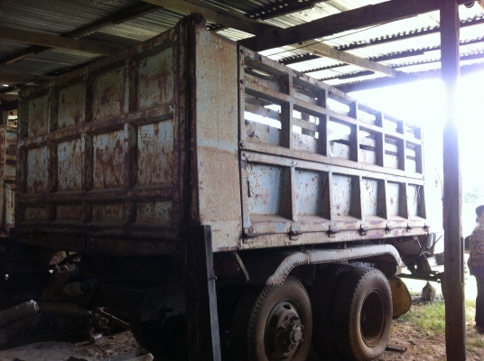 ขายรถ 6 ล้อ 10 ล้อ หน้ายาว หน้าตัด จำนวน 7 คัน ISUZU รถสะภาพเดิมขายเหมา หรือ แยกคันก็ได้ ราคาย้อมๆสนใจจองด่วน