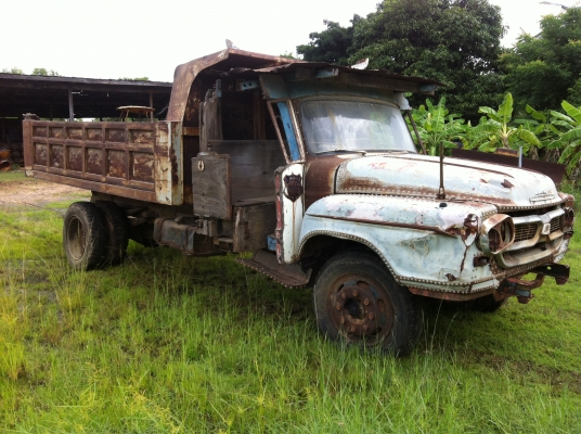 ขายรถ 6 ล้อ 10 ล้อ หน้ายาว หน้าตัด จำนวน 7 คัน ISUZU รถสะภาพเดิมขายเหมา หรือ แยกคันก็ได้ ราคาย้อมๆสนใจจองด่วน