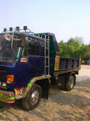 ขาย ISUZU ROCKY เครื่อง 6HE1 195 HP เกียรใหญ่ เบรคทิพฟี่ พวงมาลัยเพาวเวอร์ กระบอกดั้ม6ตัน ทะเบียนพร้อมโอน