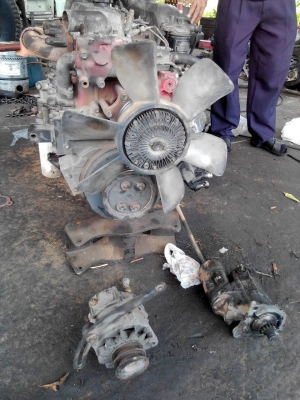 ขายครับขาย HINO HO7D พร้อมใช้พร้อมใบคุม ขายครับขาย HINO HO7D พร้อมใช้พร้อมใบคุม