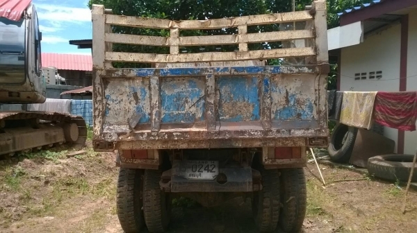 ขาย 6 ล้อดั้ม KL340 คัสซีสวย สโลว์ เพาวเวอร์ ทะเบียนครบ ราคาต่อรองได้ ขาย 6 ล้อดั้ม KL340 คัสซีสวย สโลว์ เพาวเวอร์ ทะเบียนครบ ราคาต่อรองได้