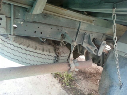 ขายISUZU NPR115แรง เครื่องดีปี32 แคชซีสวย ยางใหม่6เส้น ยาว4.30เมตร สภาพพร้อมใช้งาน เอกสารพร้อมโอน สนใจโทร 090-8588220คุณนะ หรือ www.truck.in.th/498