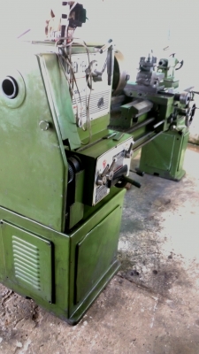 แท่นกลึงง 6 ฟุต 3 เพลา เกียร์บล็อก พร้อมใช้งาน ด่วน !!!!  85,000  สนใจติดต่อ อ้อม 0898217996