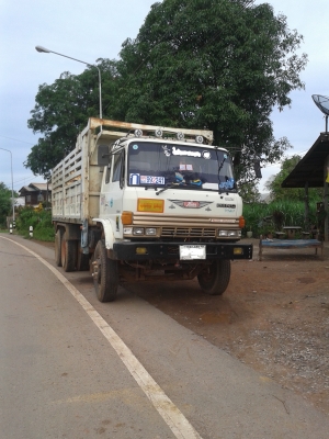 ขายFM227LD EM100 220แรง สองเพลาดั้ม-แม่ลูก