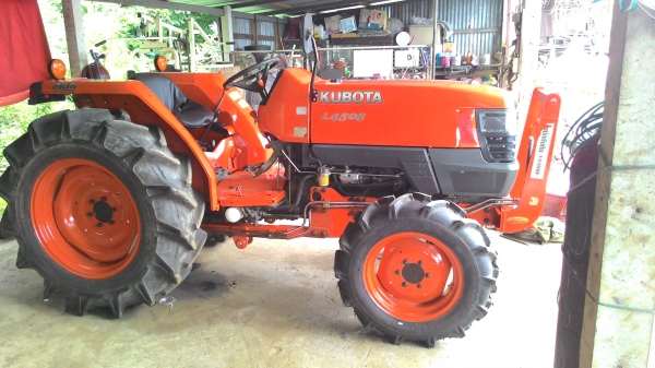 L4508 ใบดันหน้า โรตารี่ตราช้าง จัดราคาพิเศษให้กันครับ L4508 ใบดันหน้า โรตารี่ตราช้าง จัดราคาพิเศษให้กันครับ