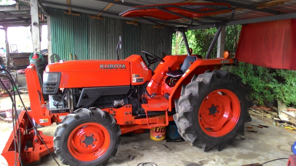 L4508 ใบดันหน้า โรตารี่ตราช้าง จัดราคาพิเศษให้กันครับ L4508 ใบดันหน้า โรตารี่ตราช้าง จัดราคาพิเศษให้กันครับ