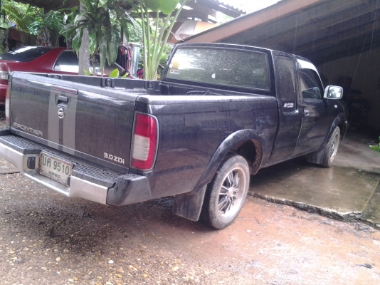 ขายนิสสันฟอนเทียครับ สด ก็ได้  ดาวก็ได้ ปลายปี48