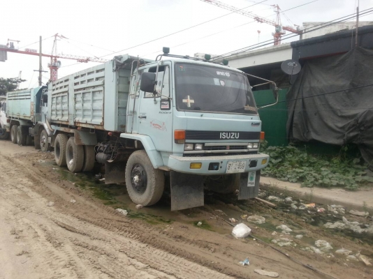 ขายด่วนรถ10ล้อดั๊มพ์ ISUZU ROCKY FVZ195 แรงม้า
