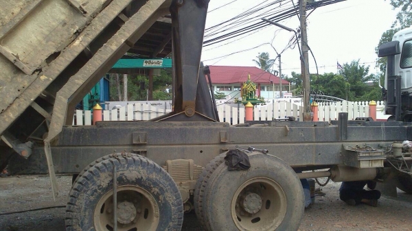 ต้องการขายกระบะดั๊มโคราชครบชุดพร้อมปั๊มดั๊ม