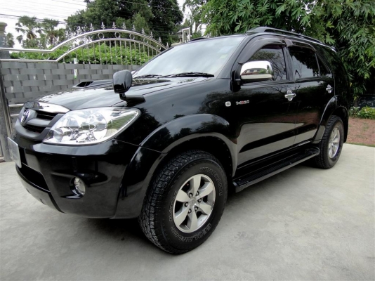 2005TOYOTA FORTUNER 3.0V AT AIRBAG-ABS Top Full-option