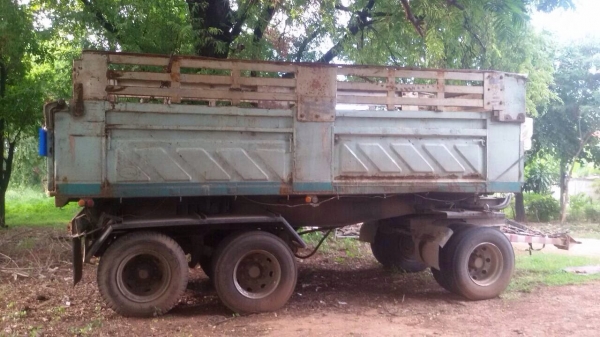 ขายลูกพ่วงดัมพ์สามมิตร 3 เพลายัด ยาว 6 เมตร ยังไม่ลงเล่ม แชสซีสวย