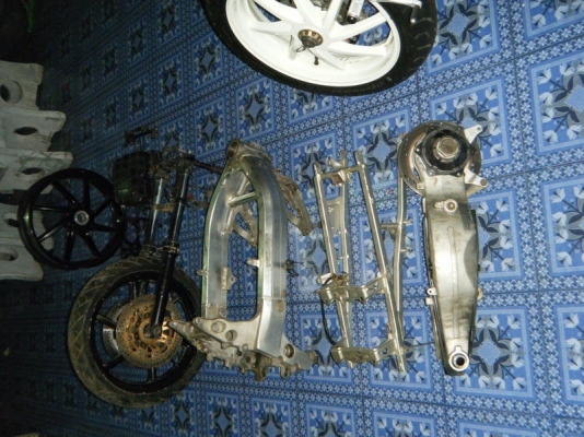 อะไหล่ VFR NC30 และ  RVF NC35 สภาพนางฟ้าทุกชิ้น