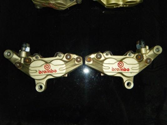 ปั๊มเบรค NISSIN TOKICO BREMBO R1 พร้อมจานเบรค NSR 250 , VFR 400 , RVF 400