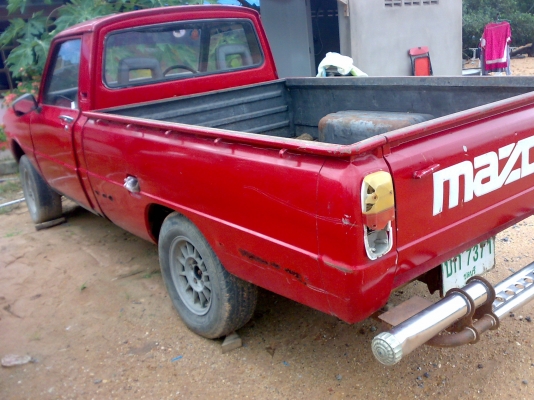 แพ็คคู่ครับ มาสด้าน้อย 2 คัน ราคาเดียว