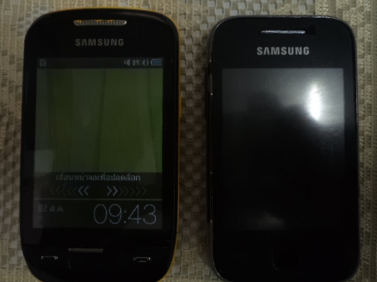 Samsung Galaxy Y และ Samsung Candy Samsung Galaxy Y และ Samsung Candy