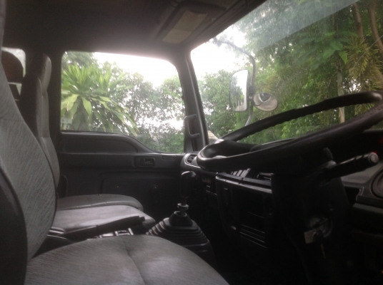 ขาย ISUZU   DECA ปี 41 เครื่อง 195 แรง ยาว 7.20 ม. พร้อมลิฟท้าย สภาพสวยคับ.  ราคา 755000฿ ด่วนๆๆ