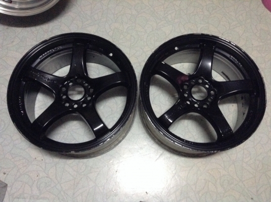 แม็กขอบ 17 นิ้วลาย gtr by japan 5 รู 114 คู่ละ 3000 บาท