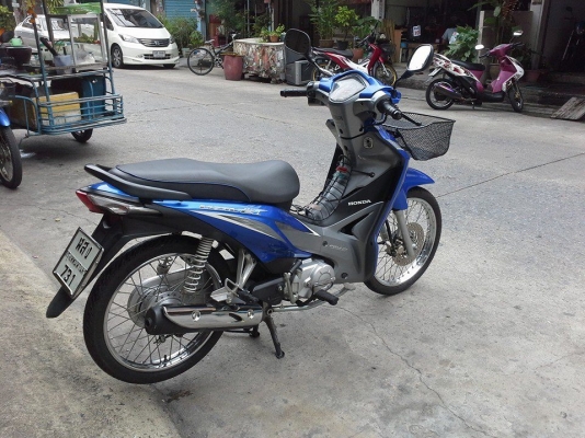 Wave 110 i ปี 56 สตาร์ทมือ รถสวยมาก เดิมๆทุกอย่าง ภายในภายนอกกริ๊บๆ หลุดจำนำ โอนไม่ได้ ต่อภาษี  พรบ.ขับได้ปกติ เอกสารจำนำครบ