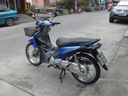 Wave 110 i ปี 56 สตาร์ทมือ รถสวยมาก เดิมๆทุกอย่าง ภายในภายนอกกริ๊บๆ หลุดจำนำ โอนไม่ได้ ต่อภาษี  พรบ.ขับได้ปกติ เอกสารจำนำครบ