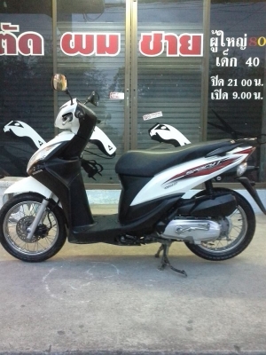 ราคาถูก Honda Spacy i ปี 2556 ลายใหม่ทูโทน สีขาว ดำ รถสวย ประหยัดน้ำมัน ราคาถูก Honda Spacy i ปี 2556 ลายใหม่ทูโทน สีขาว ดำ รถสวย ประหยัดน้ำมัน