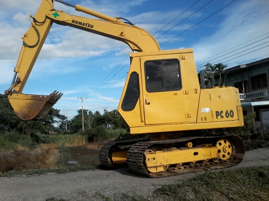 ขาย PC60 -1สวยสุดๆ 2000กว่าชม.แอร์หนาว ตัวเดินทน