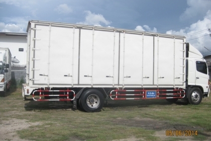 ขาย Mega 500 ปี 54  ตู้สิบบาน 7.6 m วิ่งน้อย รถสวยพร้อมใช้ โทร 088-4501277