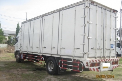 ขาย Mega 500 ปี 54  ตู้สิบบาน 7.6 m วิ่งน้อย รถสวยพร้อมใช้ โทร 088-4501277