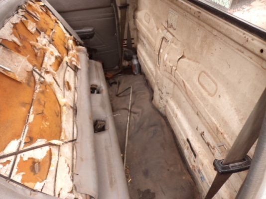 ขายกระบะ TOYOTA ตอนเดียวปี1990ขายตามสภาพ086-4457033ไม่ลดแล้วครับ