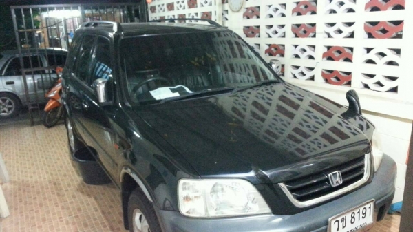 รถเก๋ง  ซีอาร์วี  น่าใช้  ปี 2001  สนใจสอบถาม  081-659-9559